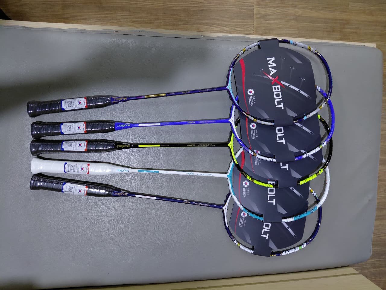 RAKET MAXBOLT THUNDERBOLT - Gambar 4