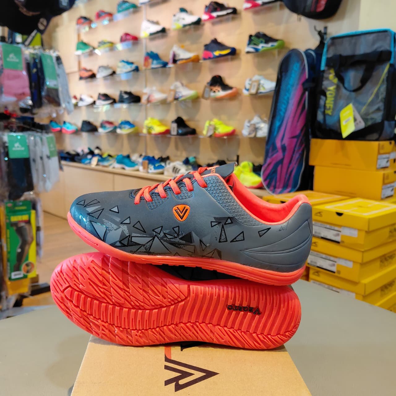 SEPATU VEGETO GIBRAN ID BLACK GREY - Gambar 4